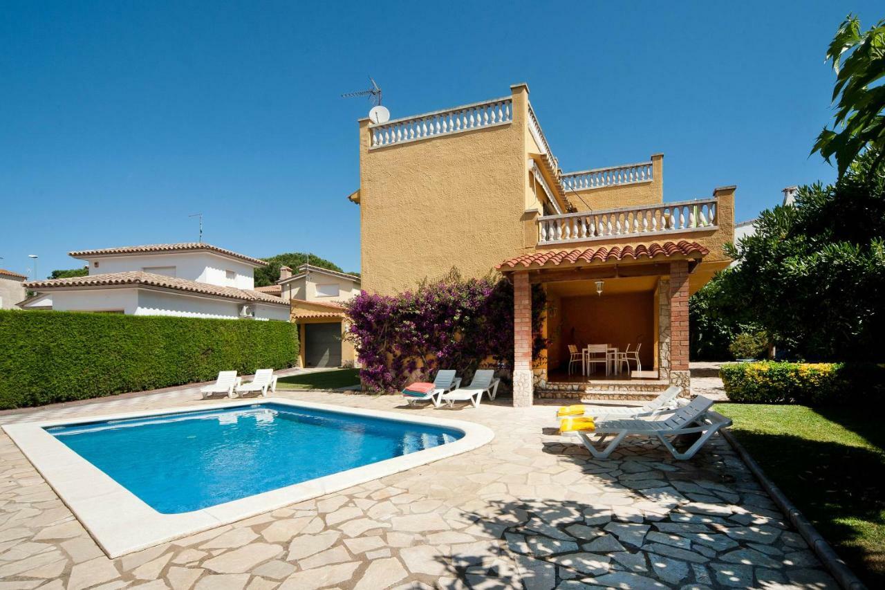 La Marinada Vila L' Escala Exterior foto