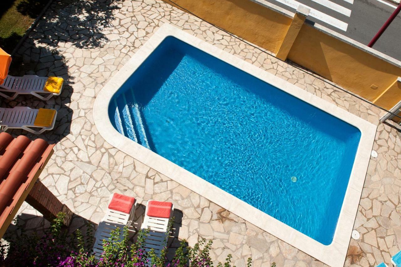 La Marinada Vila L' Escala Exterior foto
