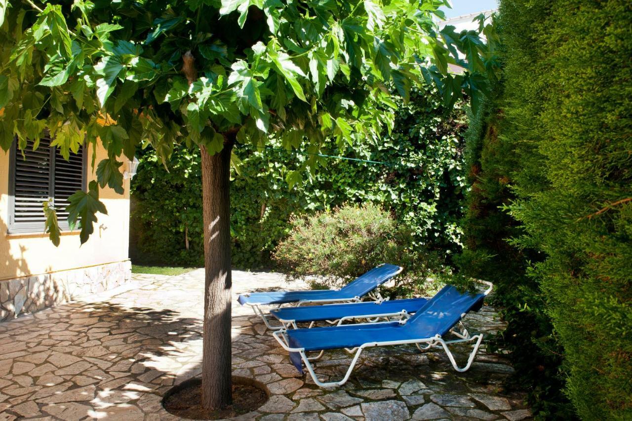 La Marinada Vila L' Escala Exterior foto